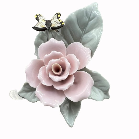 Vintage Porcelain Sculpture Realistic Rose with Butterfly Figure Paperweight Dis - Picture 1 of 7